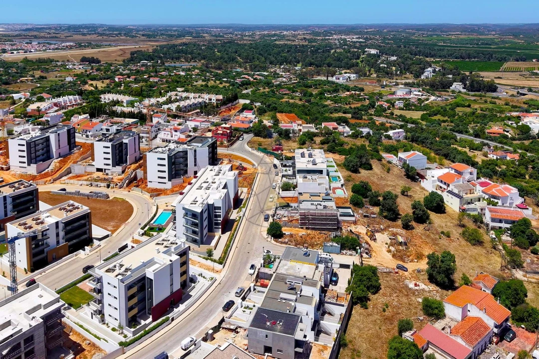Moradia T4 para Venda em Alvor Foto 25