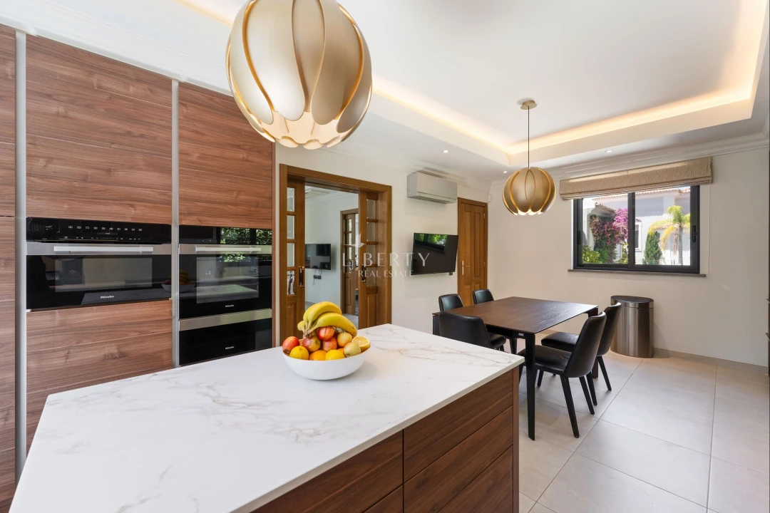 Moradia T4 para Venda em Almancil Planta 4