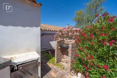 Moradia T1 para Venda em Loule (São Clemente)