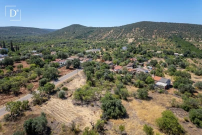 Moradia T1 para Venda em Loule (São Clemente)