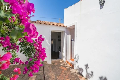 Moradia T1 para Venda em Loule (São Clemente)