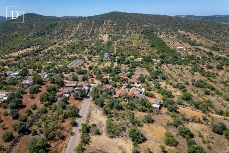Moradia T1 para Venda em Loule (São Clemente) Foto 53