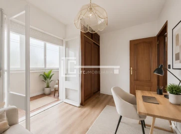 Apartamento T2 para Venda em Olivais