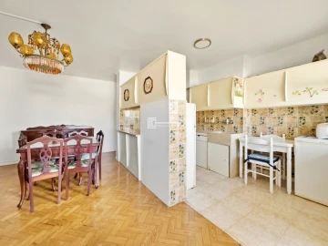Apartamento T2 para Venda em Olivais