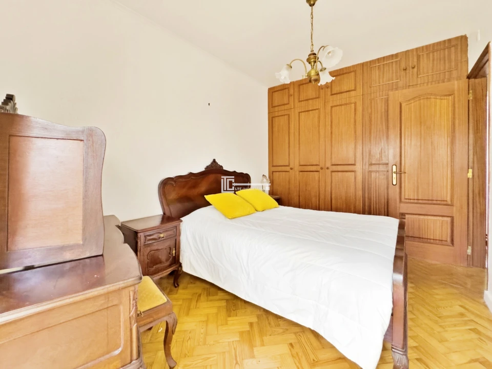 Apartamento T2 para Venda em Olivais Foto 14