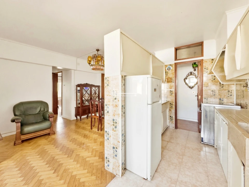 Apartamento T2 para Venda em Olivais Foto 8