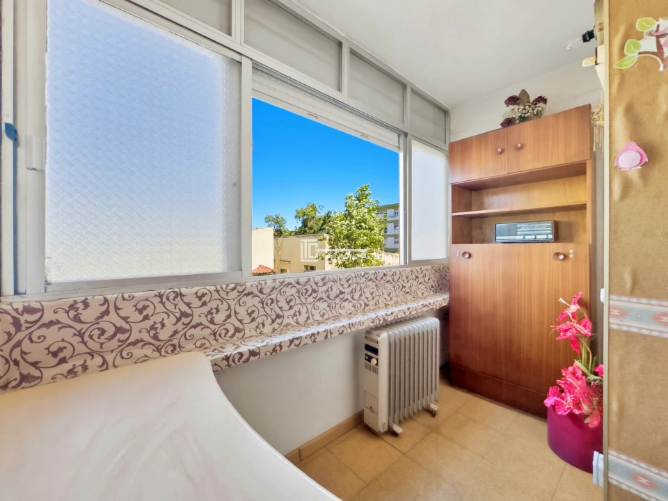Apartamento T2 para Venda em Olivais Foto 3