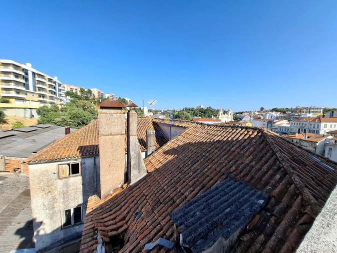 Prédio para Venda em Leiria, Pousos, Barreira e Cortes Foto 8