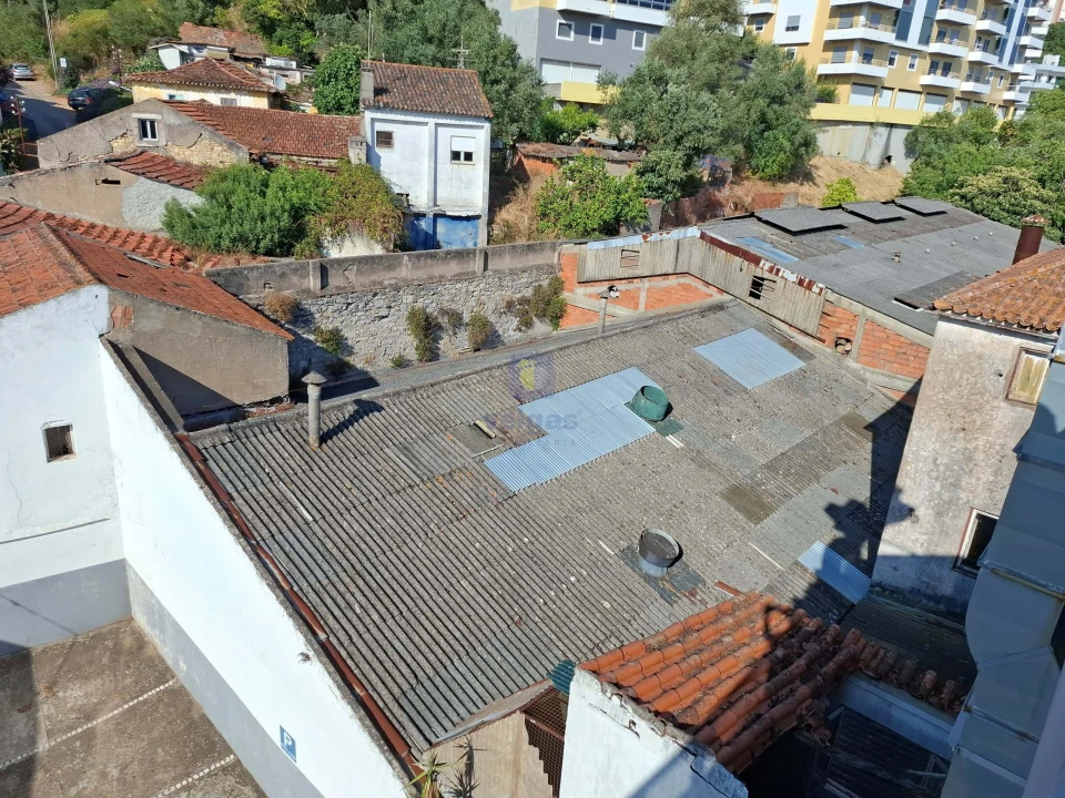 Prédio para Venda em Leiria, Pousos, Barreira e Cortes Foto 6