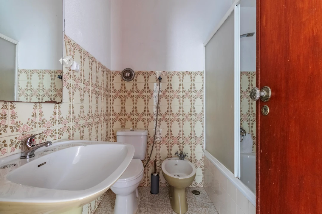 Apartamento T3 para Venda em Rio de Mouro Foto 37