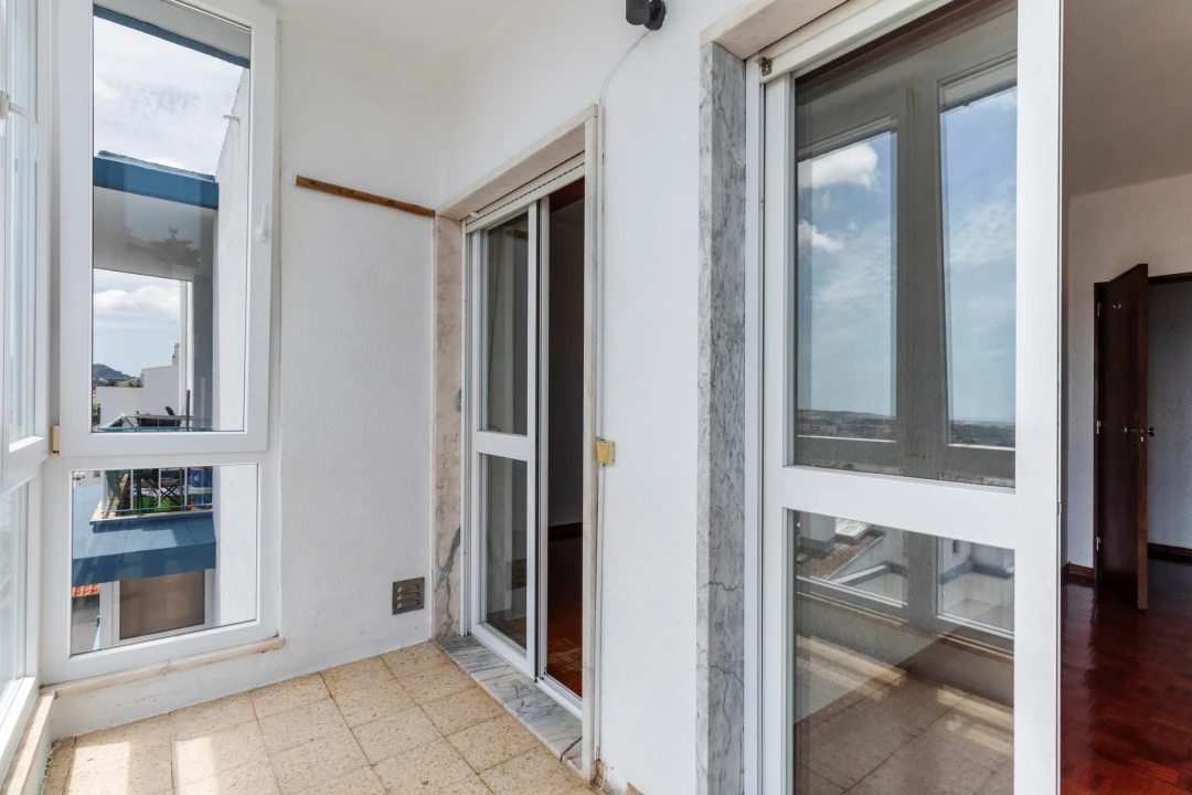 Apartamento T3 para Venda em Rio de Mouro Foto 18