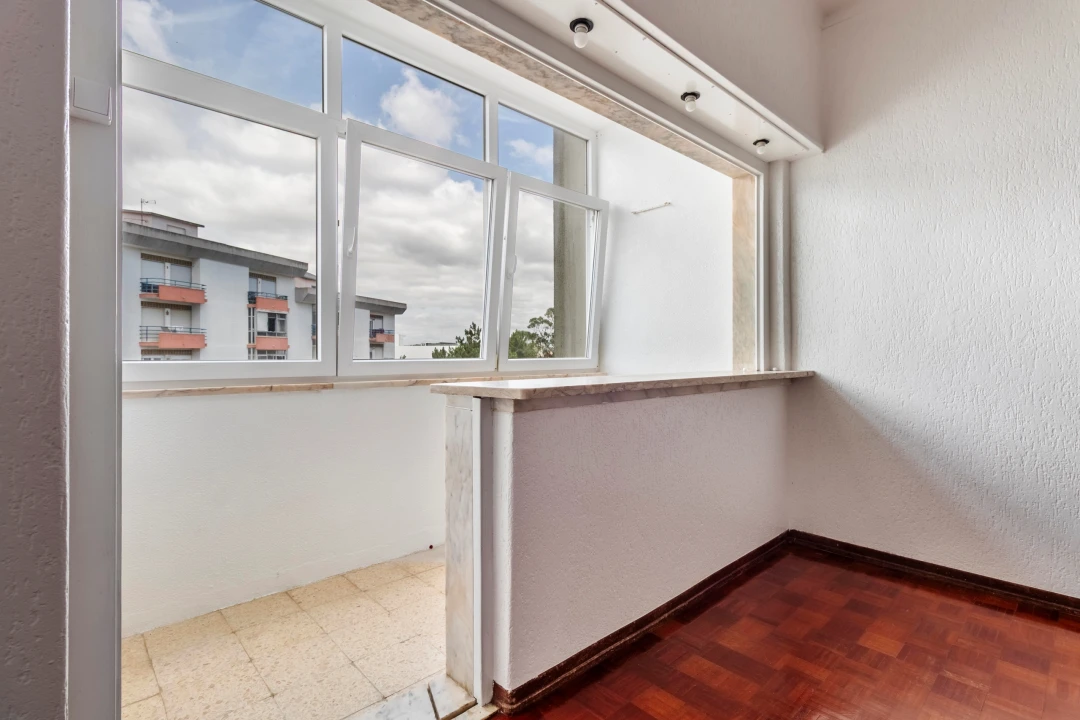 Apartamento T3 para Venda em Rio de Mouro Foto 30