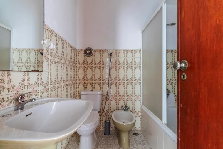 Apartamento T3 para Venda em Rio de Mouro Foto 37