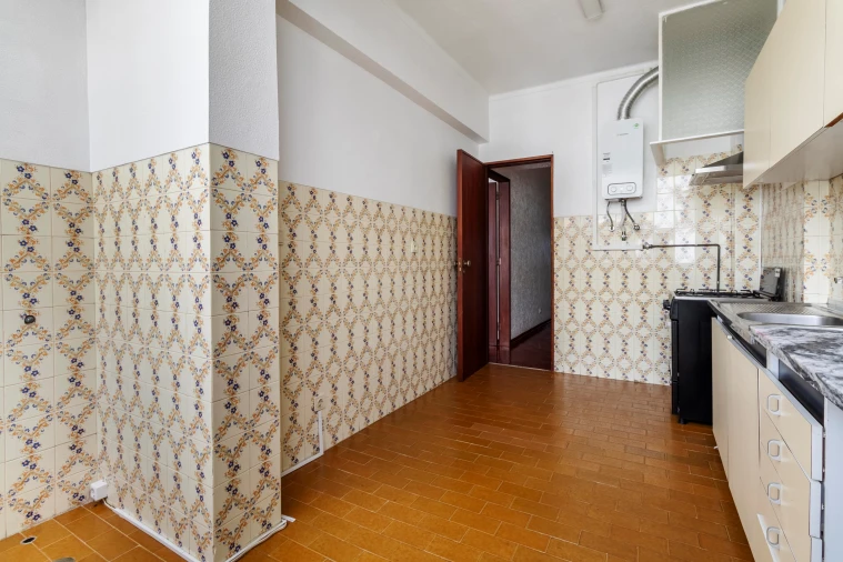 Apartamento T3 para Venda em Rio de Mouro Foto 5