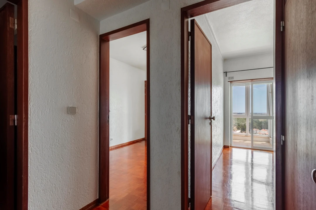 Apartamento T3 para Venda em Rio de Mouro Foto 25