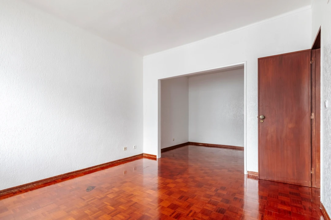 Apartamento T3 para Venda em Rio de Mouro Foto 29