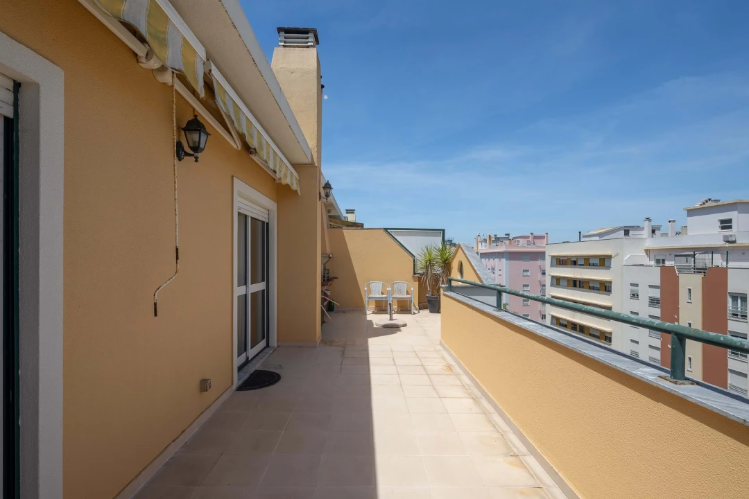 Apartamento T2 para Venda em Setubal (São Sebastião) Foto 17