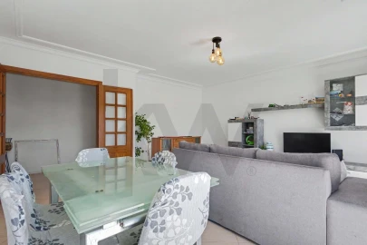 Apartamento T2 para Venda em Loule (São Clemente)