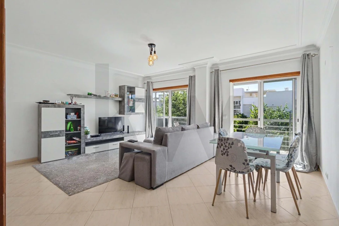 Apartamento T2 para Venda em Loule (São Clemente) Foto 1