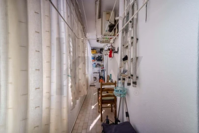 Apartamento T3 para Venda em Quelfes