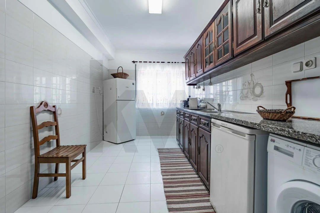 Apartamento T2 para Arrendamento férias em Ericeira Foto 32