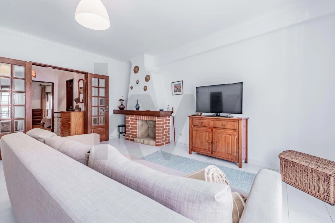 Apartamento T2 para Arrendamento férias em Ericeira Foto 24