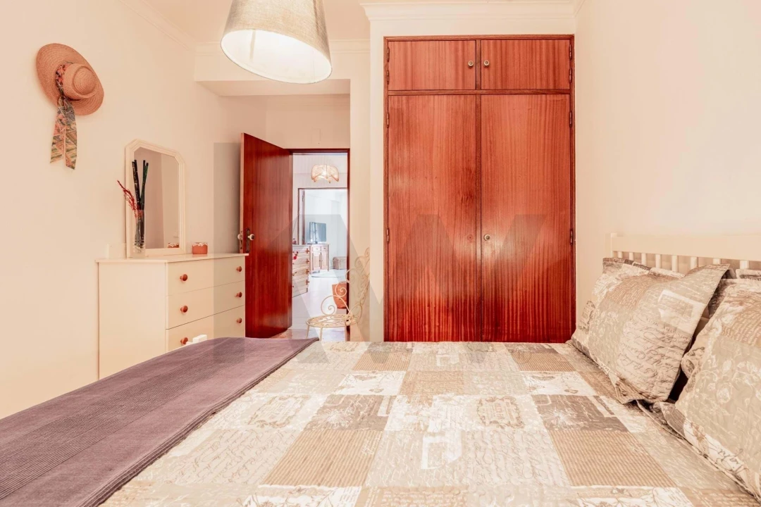 Apartamento T2 para Arrendamento férias em Ericeira Foto 18