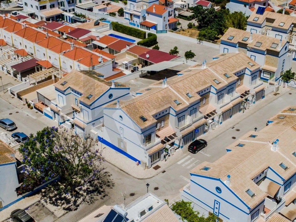 Moradia T2 para Venda em Vila Nova de Cacela Foto 7