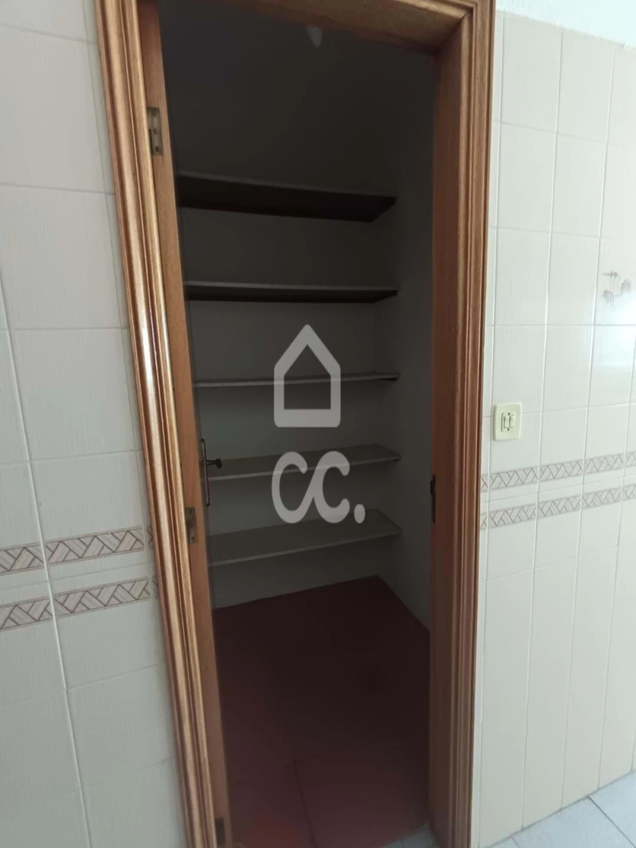 Apartamento T2 para Venda em Covilhã e Canhoso Foto 10