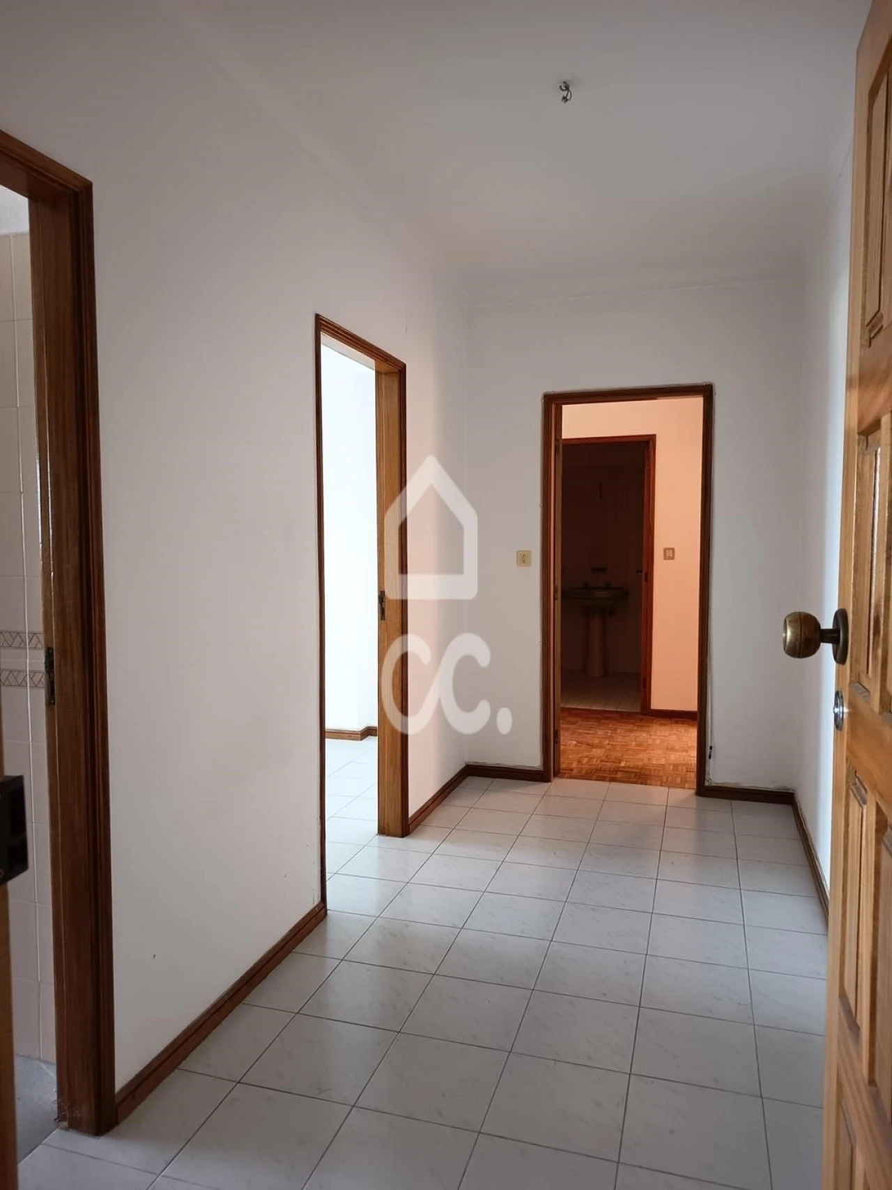 Apartamento T2 para Venda em Covilhã e Canhoso Foto 1