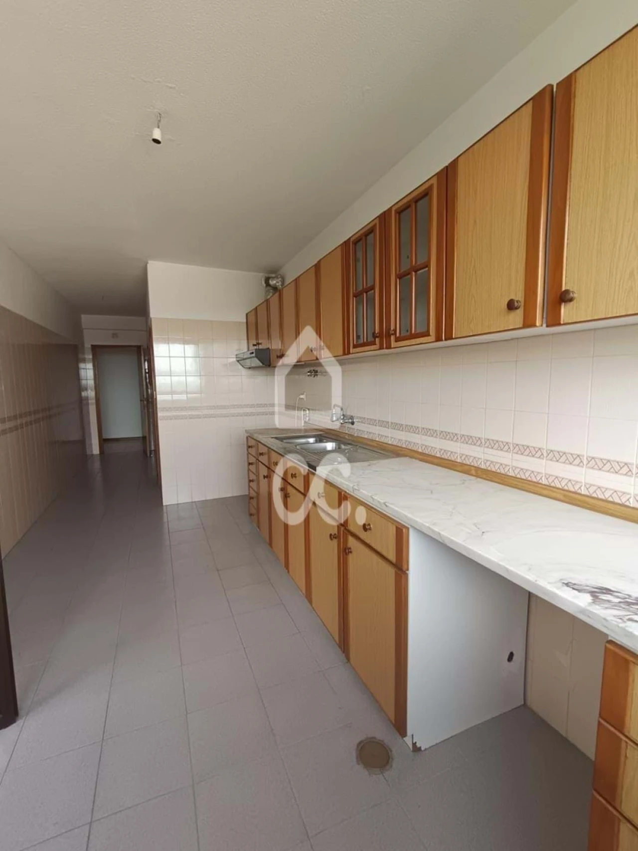 Apartamento T2 para Venda em Covilhã e Canhoso Foto 8