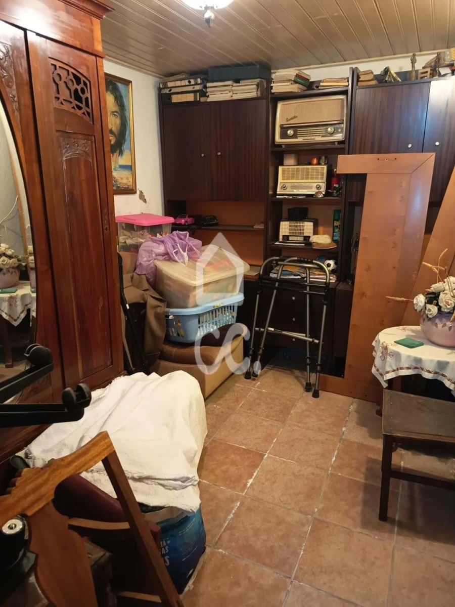 Prédio para Venda em Teixoso e Sarzedo Foto 20