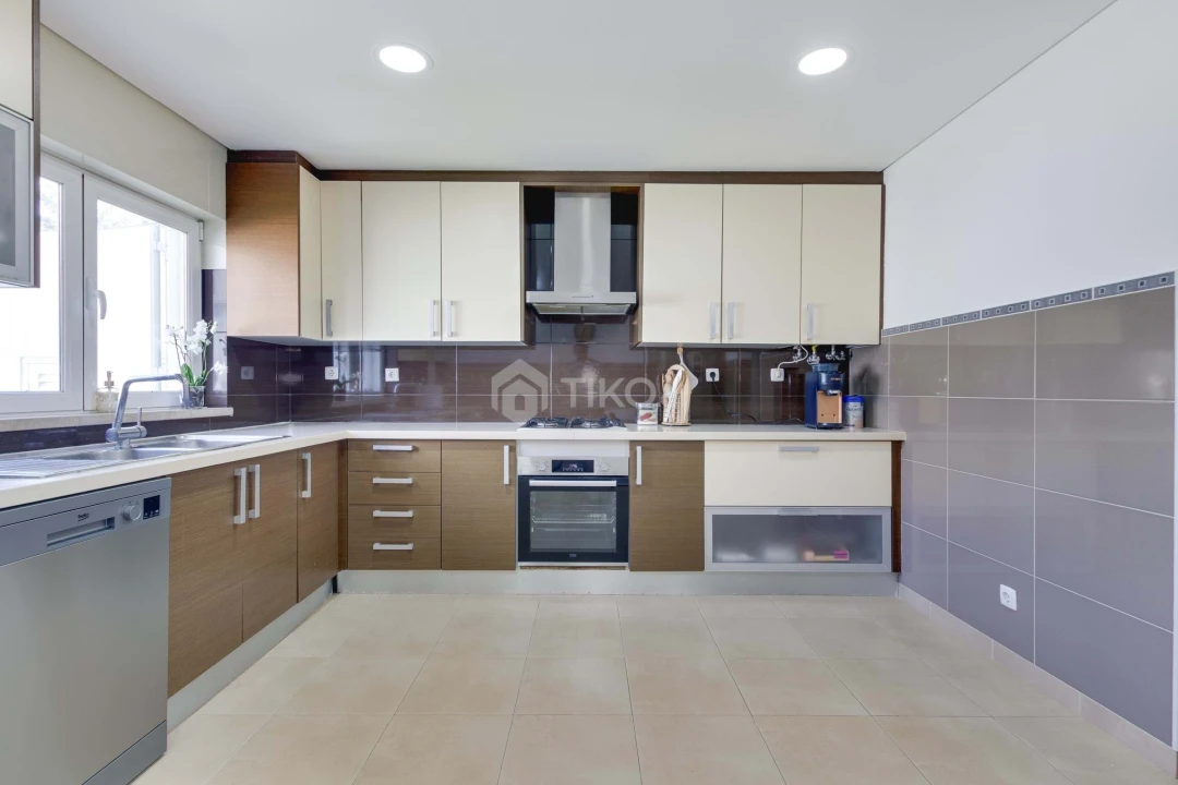 Moradia T3 para Venda em Quinta do Conde Foto 24