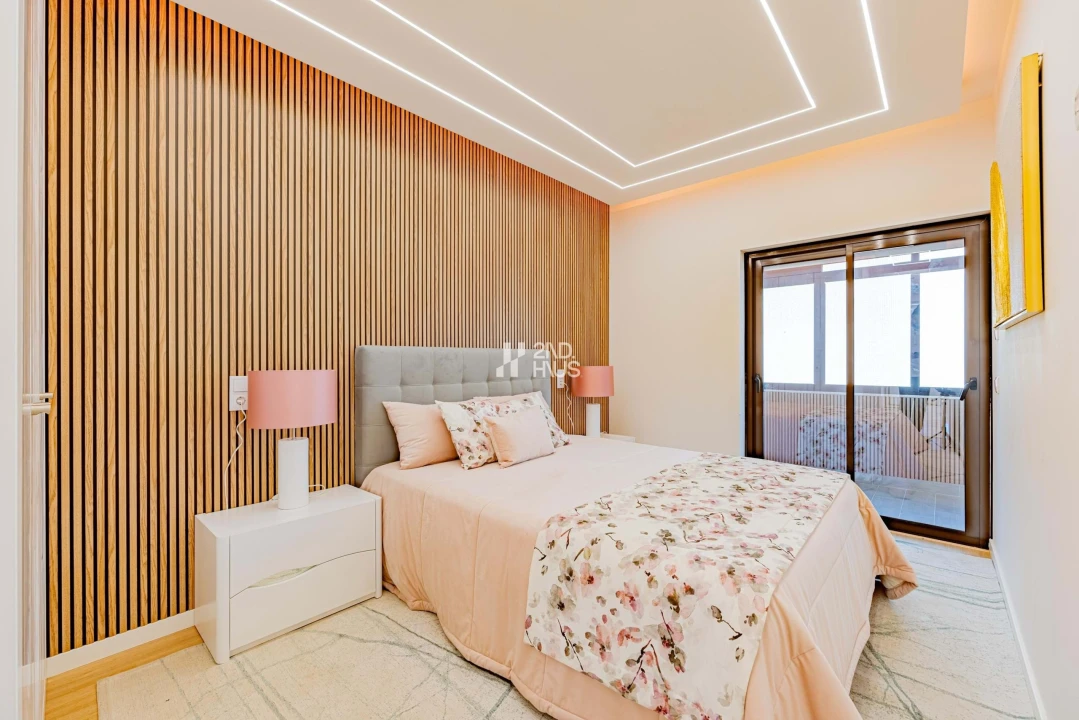 Apartamento T3 para Venda em Quarteira Foto 16