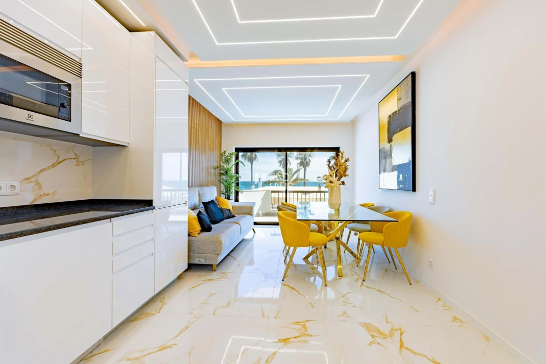 Apartamento T3 para Venda em Quarteira Foto 4