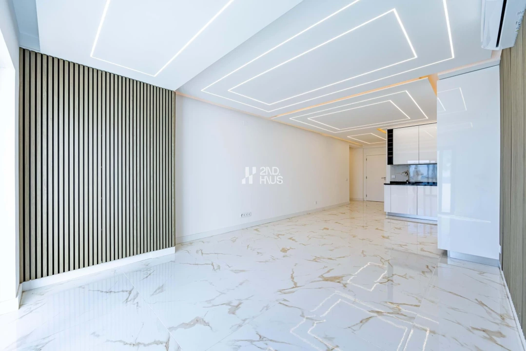 Apartamento T2 para Venda em Quarteira Foto 9