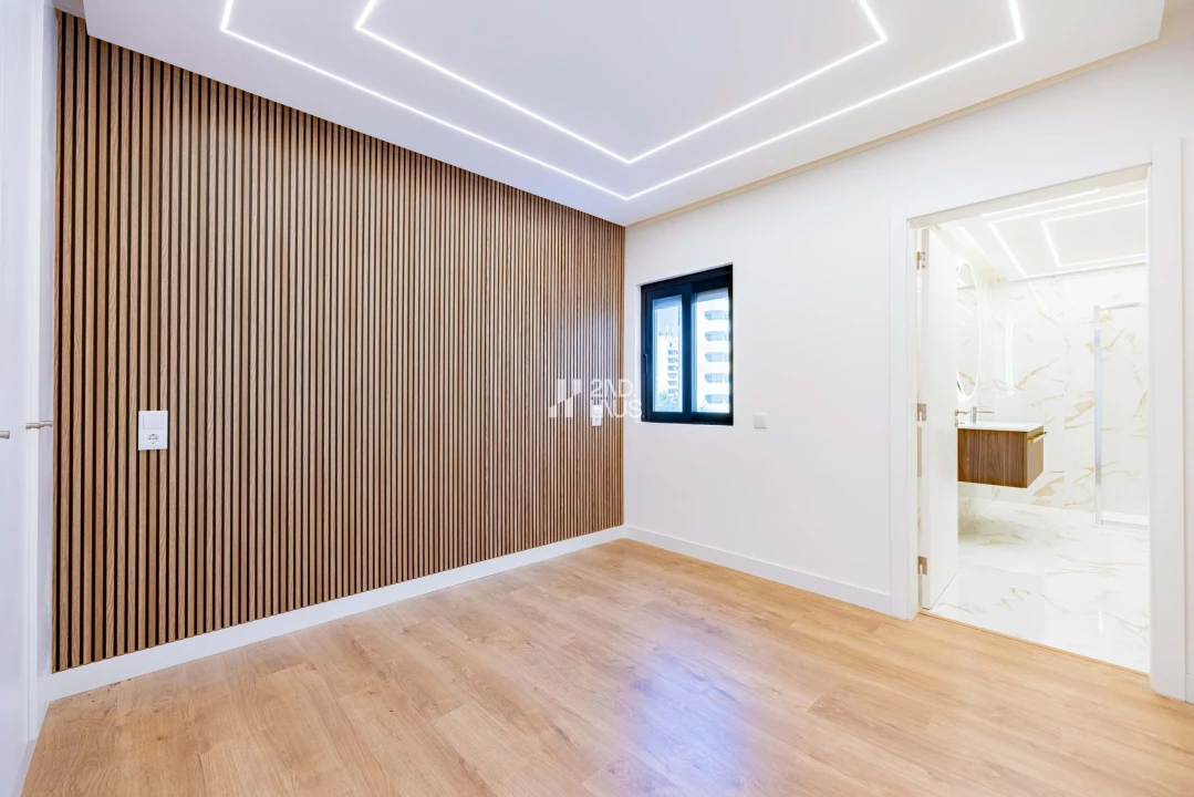 Apartamento T2 para Venda em Quarteira Foto 16