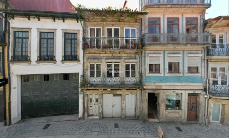 Prédio para Venda em Santa Marinha