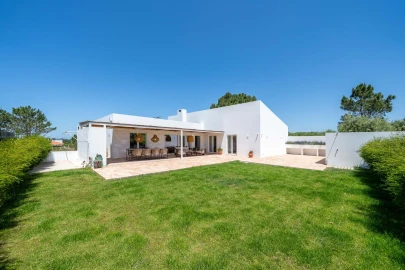 Moradia T4 para Venda em Aljezur