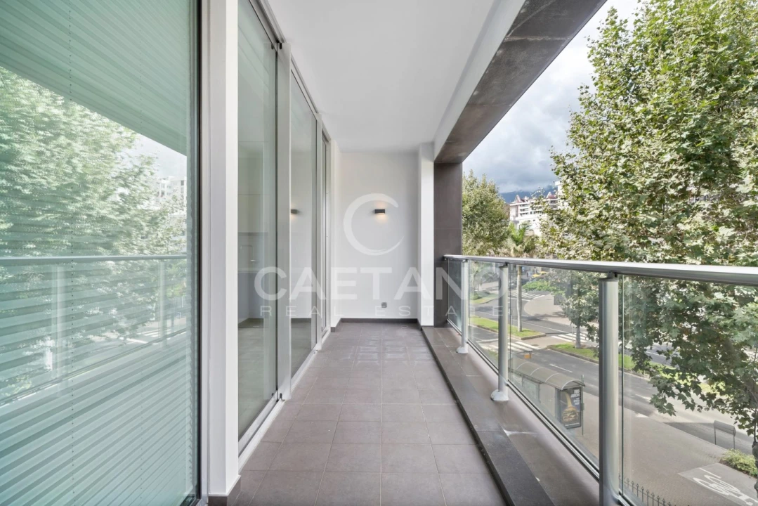 Apartamento T3 para Venda em São Martinho Foto 30