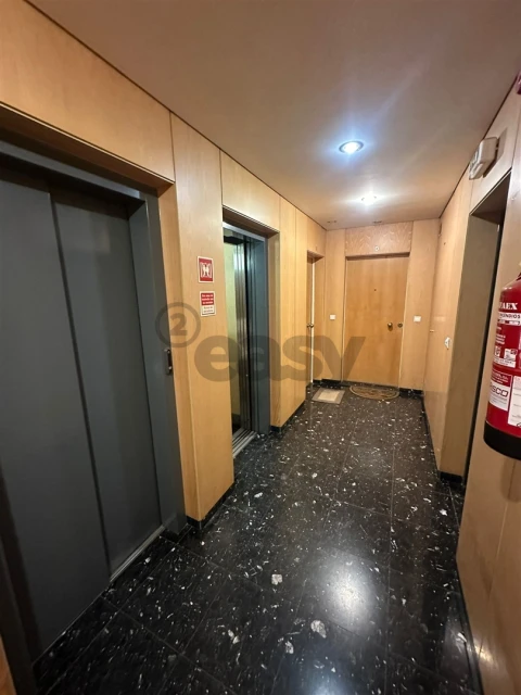Apartamento T2 para Arrendamento em Lumiar