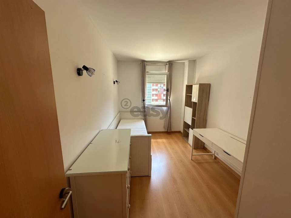 Apartamento T2 para Arrendamento em Lumiar Foto 12