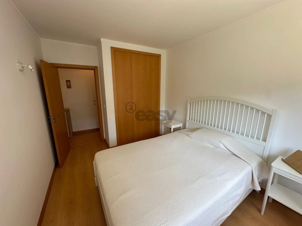 Apartamento T2 para Arrendamento em Lumiar Foto 6