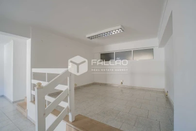 Loja para Venda em Marvila, Ribeira Santarém, São Salvador, São Nicolau
