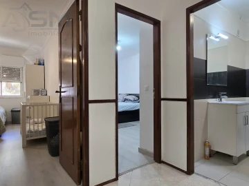 Apartamento T2 para Venda em Algueirão-Mem Martins