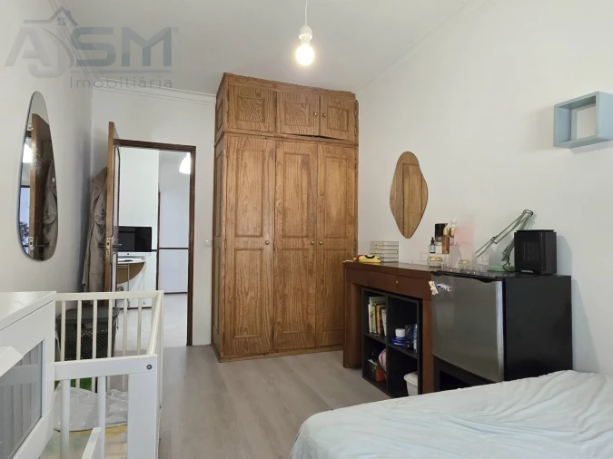 Apartamento T2 para Venda em Algueirão-Mem Martins Foto 12