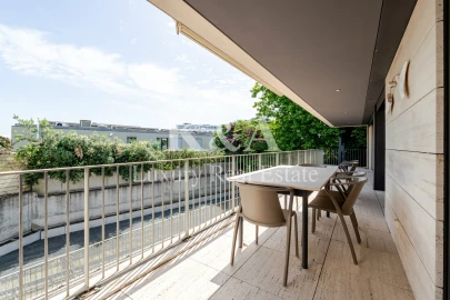 Moradia T4 para Venda em Aldoar, Foz do Douro e Nevogilde