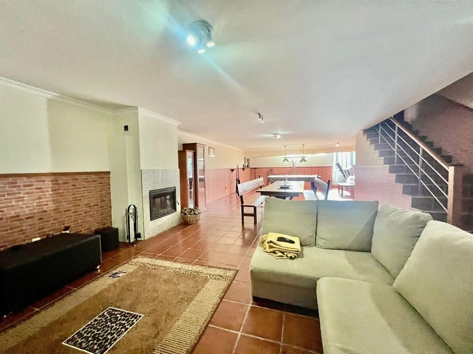 Moradia T3 para Venda em Mindelo Foto 32