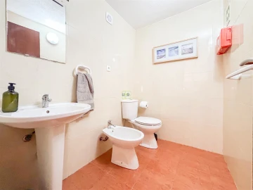 Quinta T4 para Venda em Vale de Prazeres e Mata da Rainha