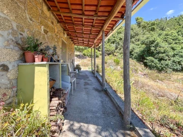 Quinta T4 para Venda em Vale de Prazeres e Mata da Rainha